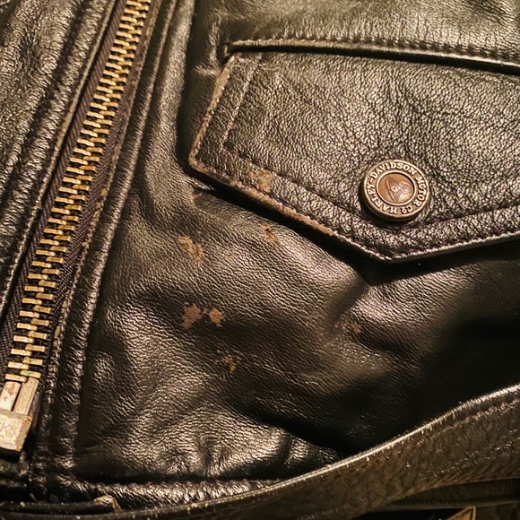 Harley Davidson leather coat - Picture 7 of 10